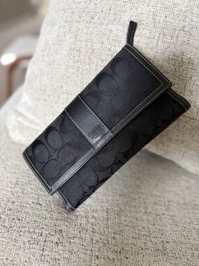 Coach Y2K Black Jaquard &Leather Signature C Wallet 7.75x4.5